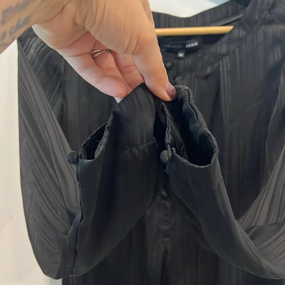 Vero Moda black tunic style sheer top size  medium - Picture 6 of 8